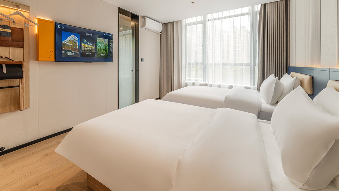 Deep-sleep guest room