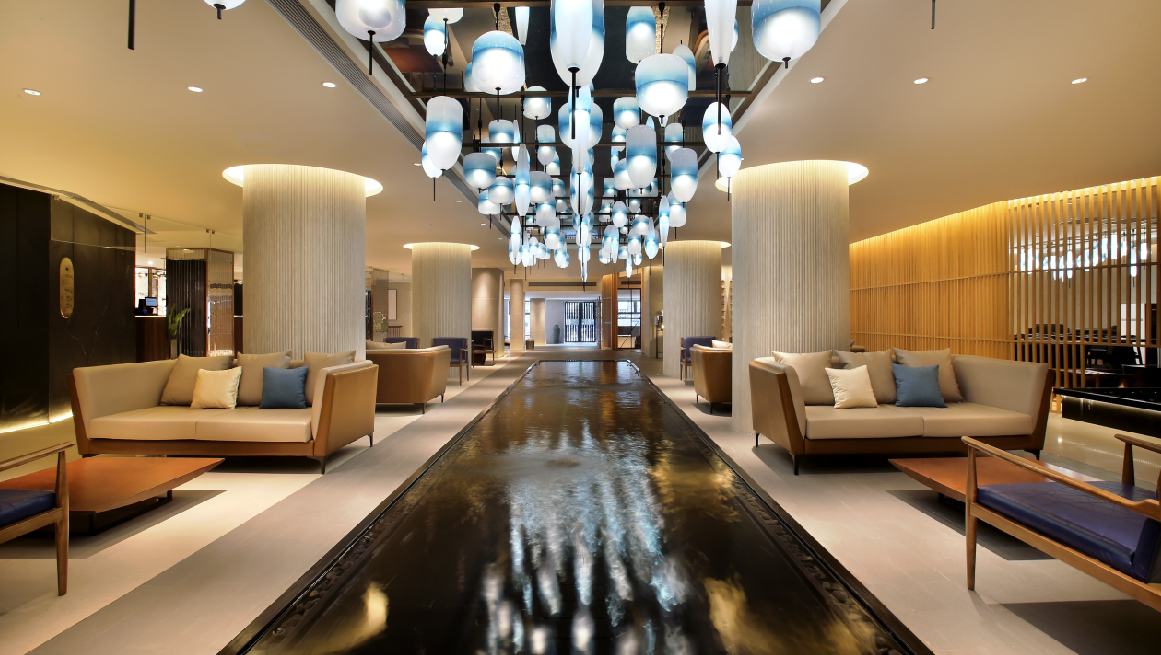 Water-courtyard lobby / tea space